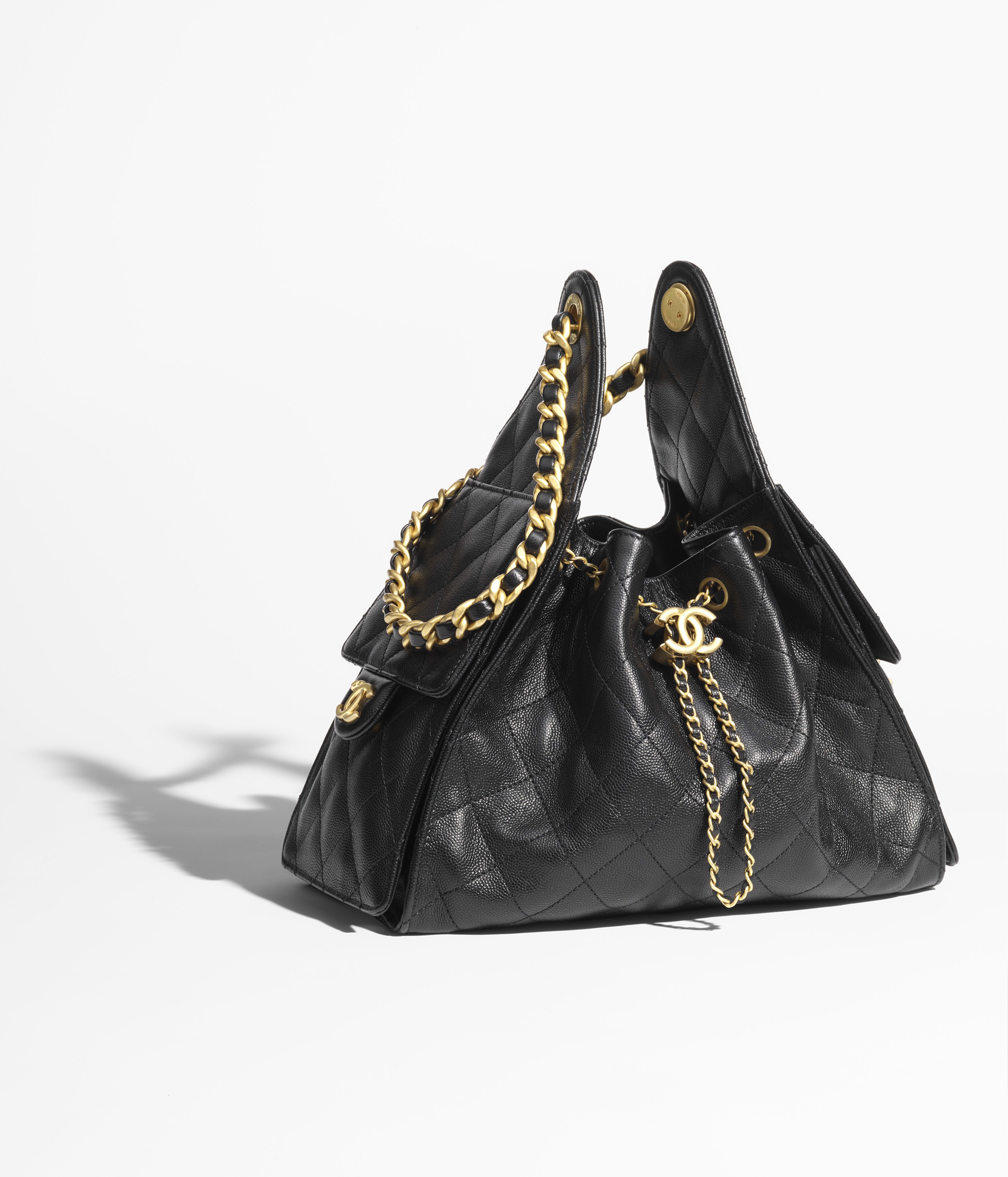 Borsa CHANEL 25 piccola - Nero - Pelle martellata & metallo effetto dorato - vista artistica 2